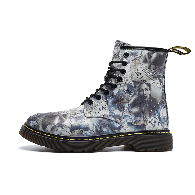 

Wholesale fashion boots 2021 new spring mid-tube comfortable luxury men's boots trendy casual boots for men