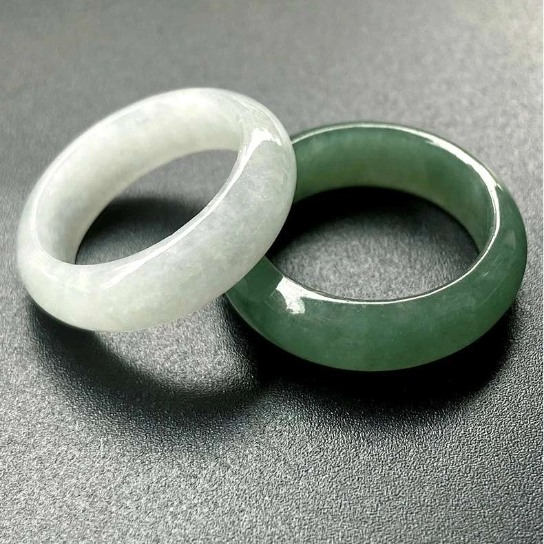 

Natural Burma jade a goods ring ring men's and women's jade bracelet jewelry ring manufacturers direct sales