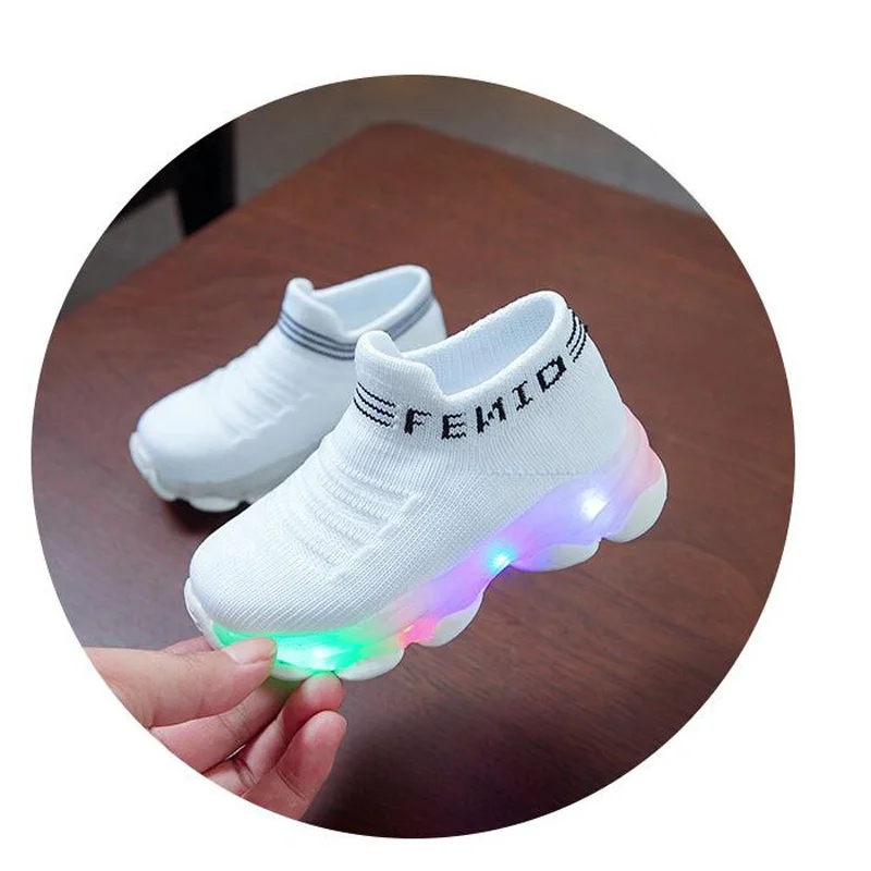 

China Factory Wholesale Fashion Children LED Light Shoes, Red, green, black, pink