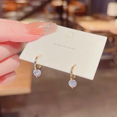 

Korean Simple S925 Sterling Silver Needle Shiny Crystal Clip On Earrings Zircon CZ Circle Round Dangle Earrings For Women