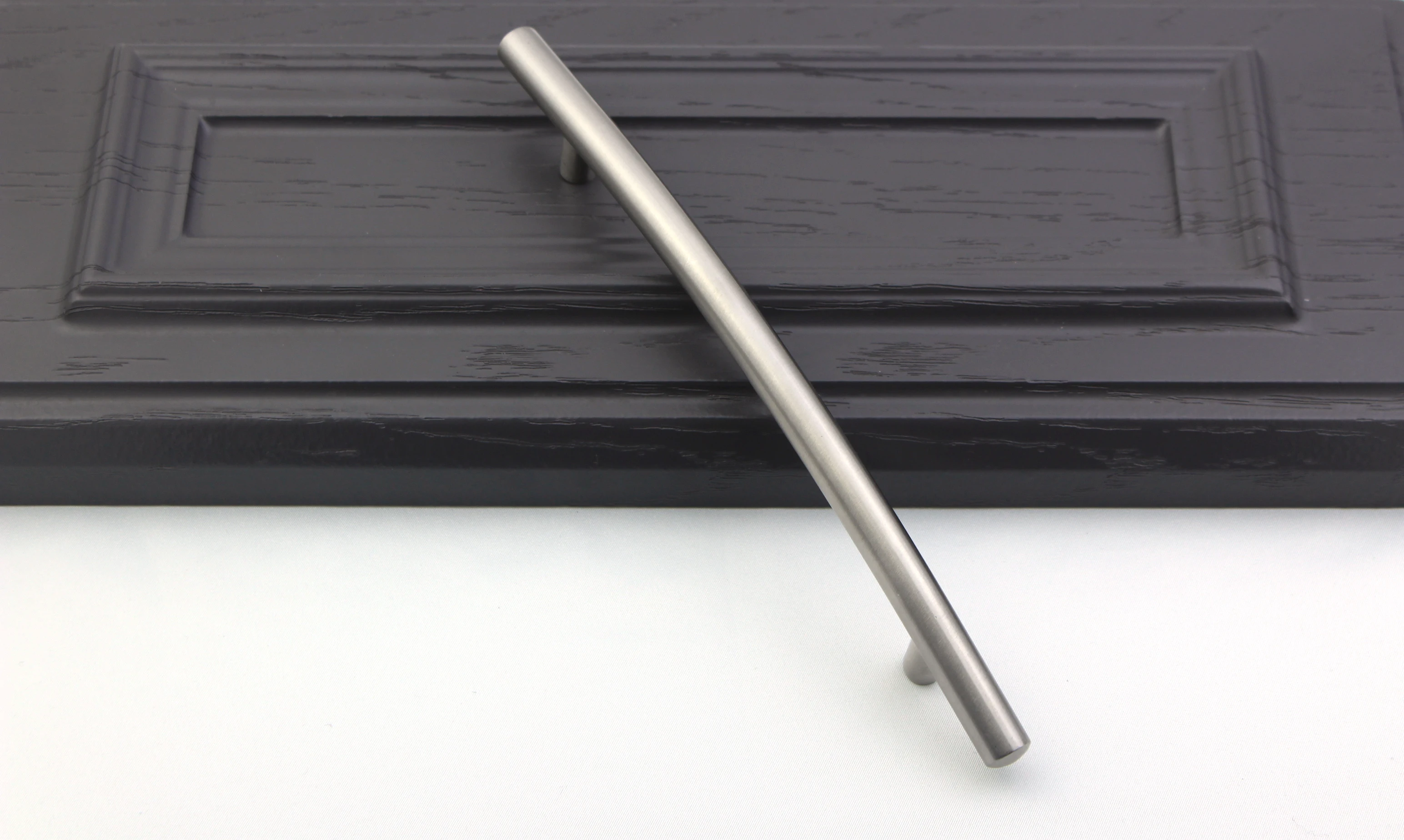 Popular high quality stainless steel material handles for kitchen cabinet
