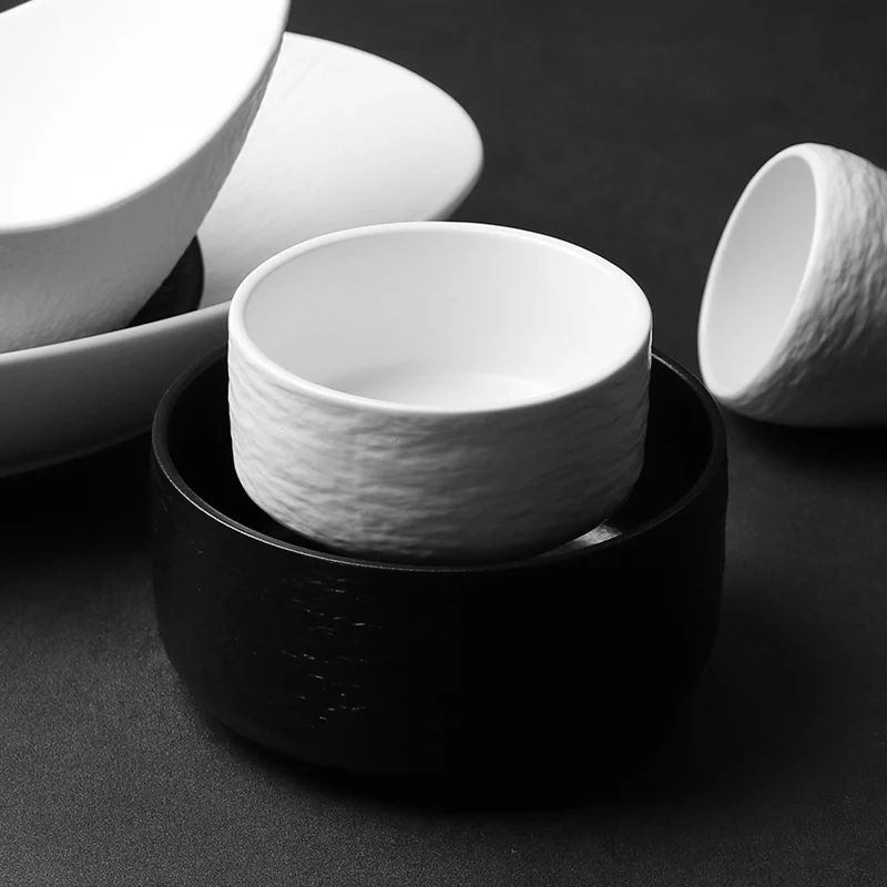 

Guangzhou Porcelain Amazon Hot Seller Hot Sales Porcelain Matte Veins Black Soup Bowl for Hotel, Black and white