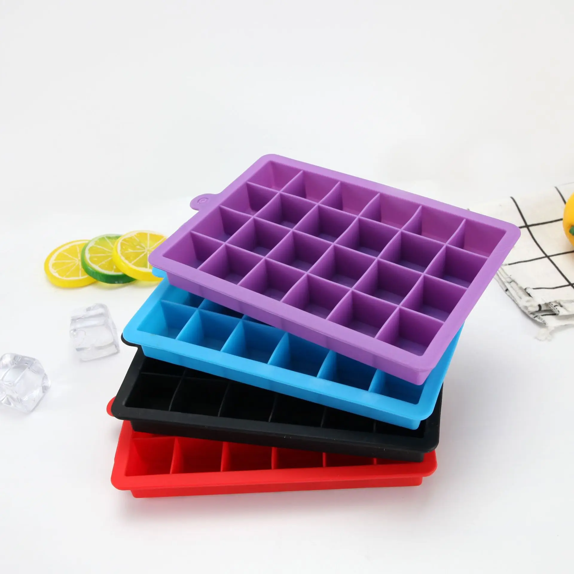 

Deri BPA Free Good Grade 3D Durable Easy-Release Dishwasher Safe Silicone Ice Cube Tray