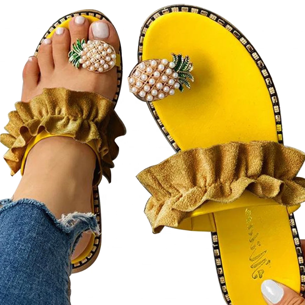 

TG Flat bottom pineapple slippers 2021 summer sandals and slippers fairy style pearl clip toe sandals female beach shoes, White,and black