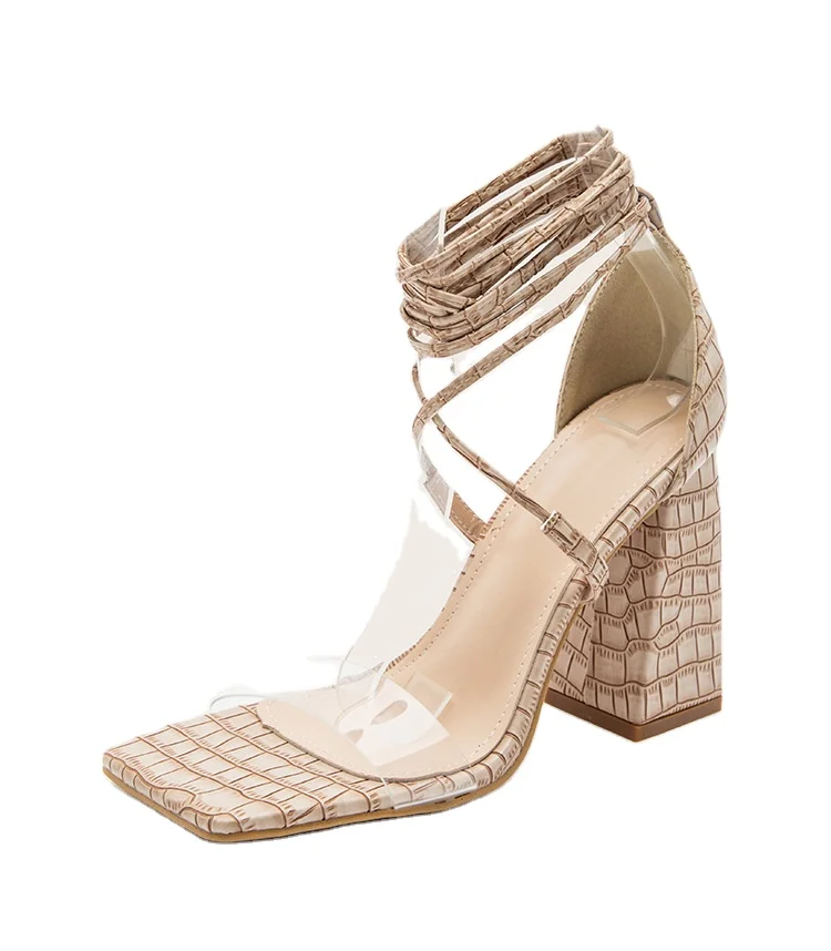 

European and American thousand bird lattice sandals women's 2021 large square head thick heel high heel chain foot ring sandals, Picture