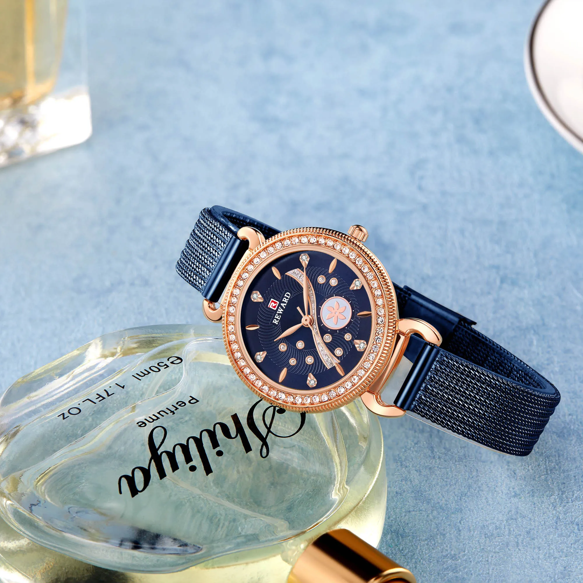 

Wholesale Fashion Diamond Blue Women Watches Small Quantity Available Custom Made Watch For Women