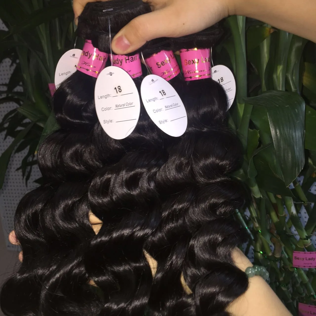 

human hair extension cuticle aligned virgin hair brazilian hair bundles, Natural black
