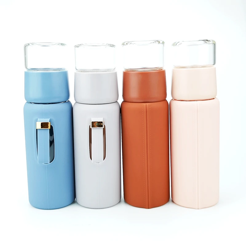 

Eco friendly high quality food grade drinkware type borosilicate water glass bottles with siicone sleeve, Customized color acceptable