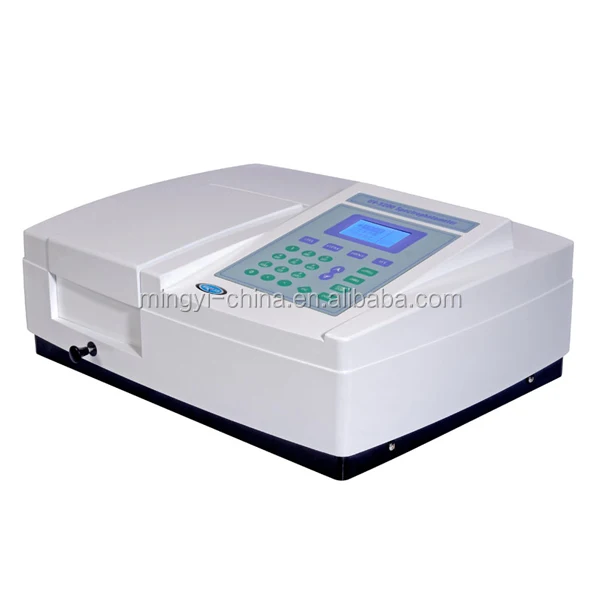 
Laboratory using high quality portable spectrometer  (60312125581)