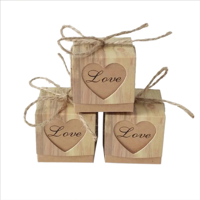 

Hollow Out Heart Shape Kraft Candy Paper Box Wedding Favor Supply Sweet Gift Box with Ribbon