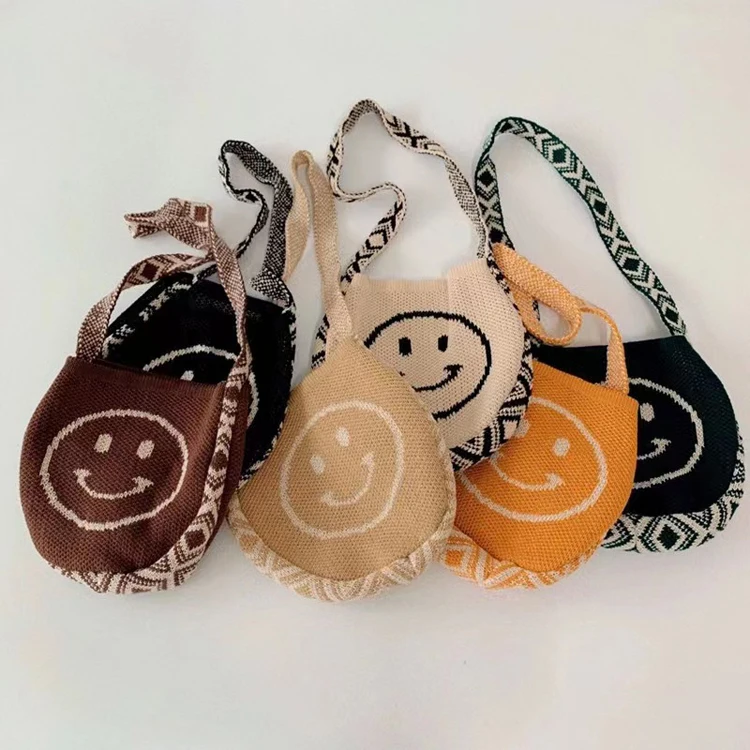 

Factory Cute Shoulder Bag Autumn and Winter Wholesale Kids Smile Face Woolen Knitted Bag for Children, Color can be customized for large quantity
