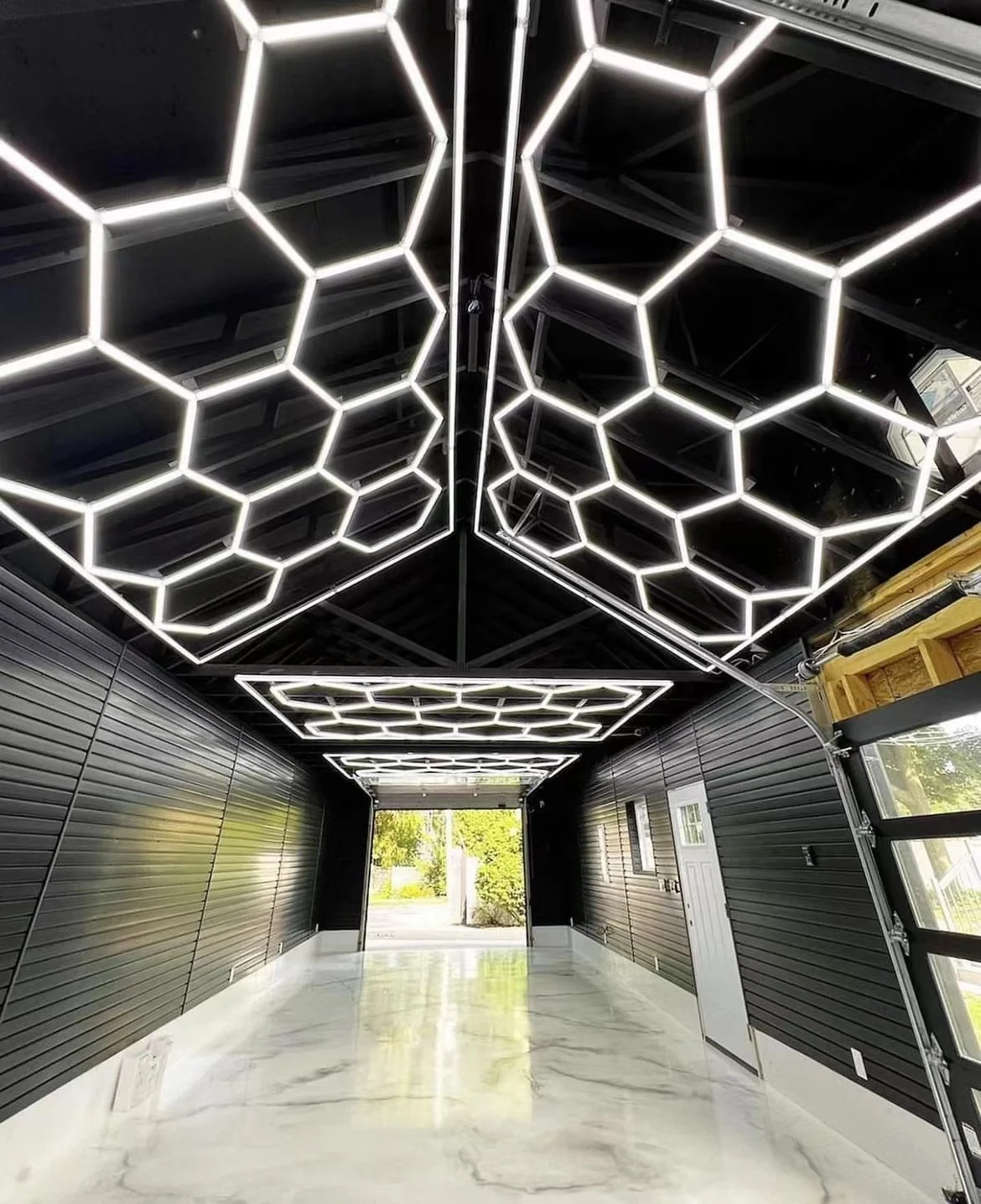Hot Selling 6500K Honeycomb LED Light Waterproof Panel Garage Lights for Car Shop and Garage Hexagon LED Lamps
