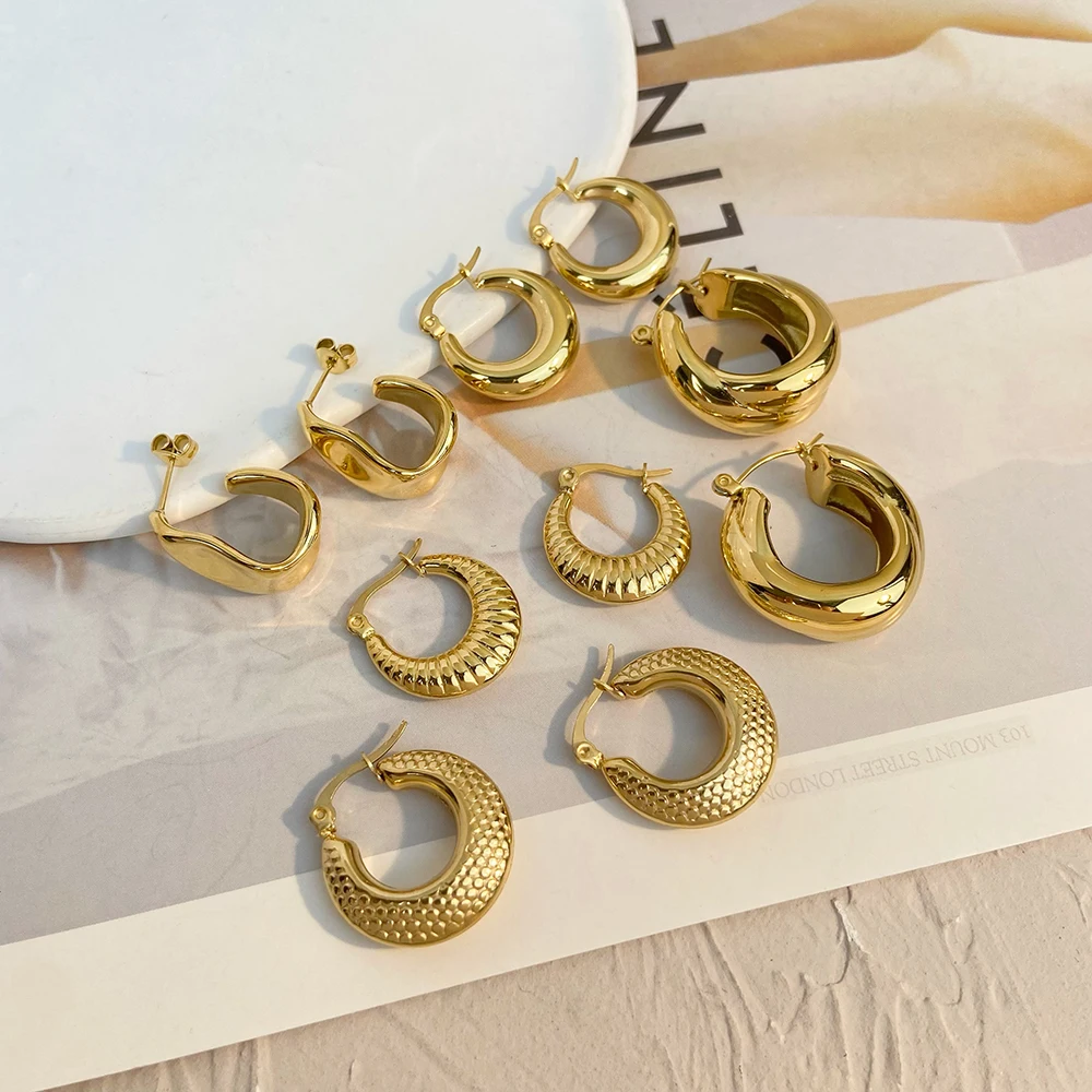 

Waterproof Tarnish Free Jewelry Croissant Textured Chunky Earring Stainless Steel 18K Gold Plated Huggie Hoops Earrings