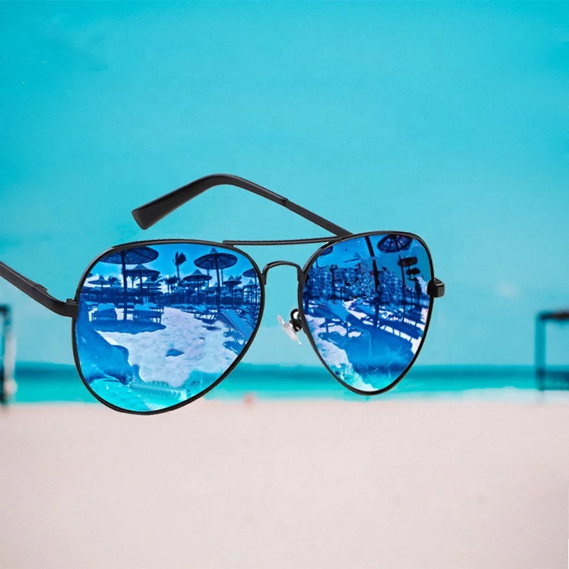 

Wholesale sun glasses sunglasses 2021 men women shades sunglasses with candy color lens Aviation sunglasses for women men