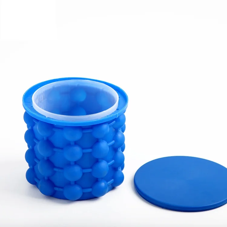 

New Product Portable Ice Cube Maker Genie Space-Saving Silicone Ice Bucket, Blue