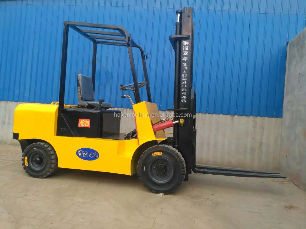 热卖厂家直销价格 2 吨电动叉车用于在工厂地板上存放大型运输物品