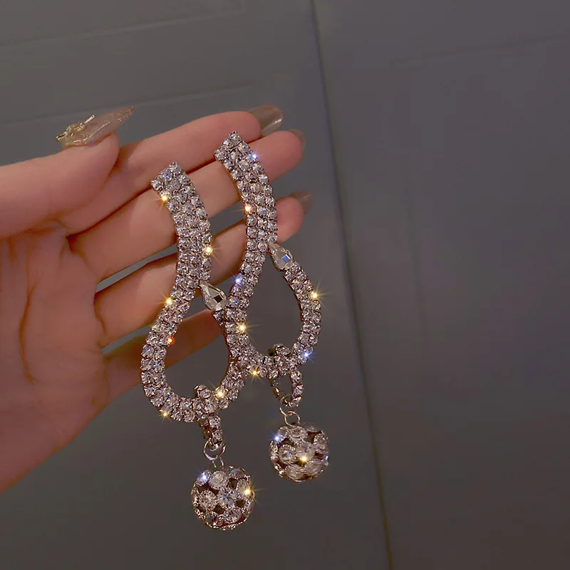 

New Arrival Personality 925 Sterling Steel Needle Full Diamond Charm Ball Ear drop Charm Ball Diamond Pendant Earring