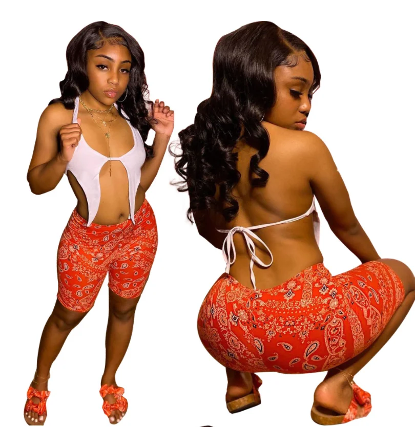 

2021 Summer Fashion Sexy Women Backless Halter Crop Top And Print Bandana Short Pants Two Piece Set