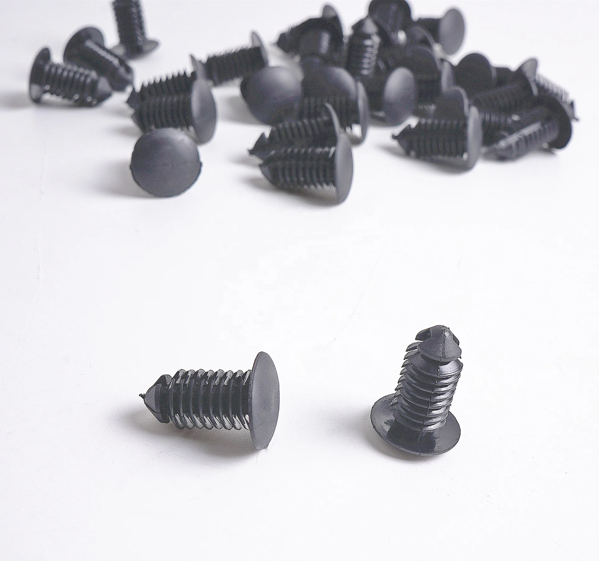 

ALQGZ169 100pcs Black Nylon POM Tree shape Plastic Barbed Rivets Roof Lining Panel Clips Auto Fastener