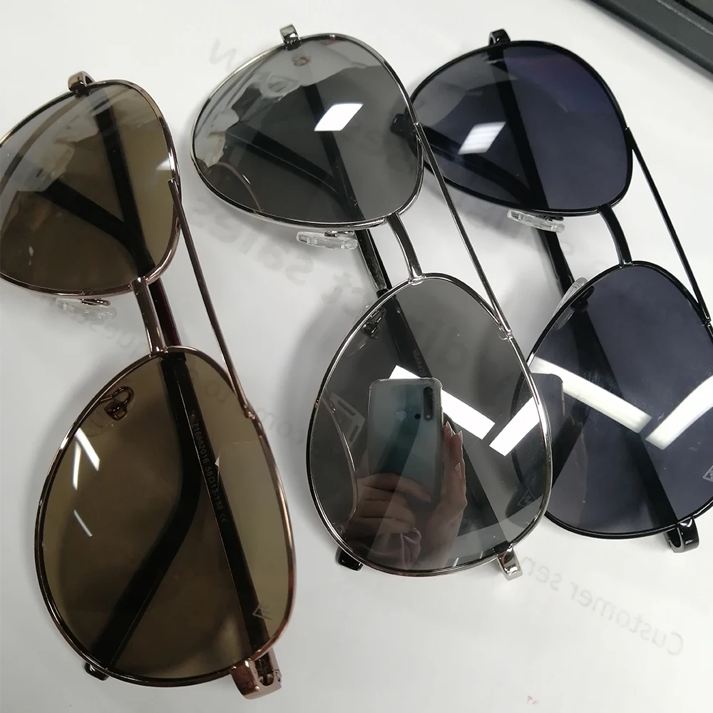 

In stock Factory direct High-end fashion Oval Cool Men Driving Outdoor TAC coating pilot Sunglasses sun glasses river, Muti