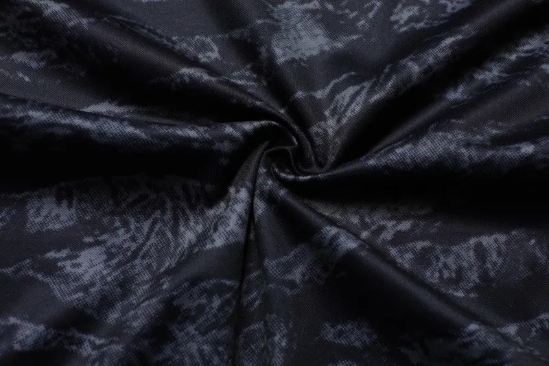 
Custom Latest Plain Football Shirt Printing Design Barcelona Soccer Jersey Retro Football Jersey Set Red Black White Color 