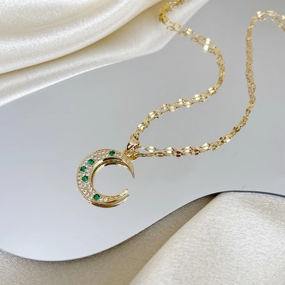 

2023 Fashion 18K Gold Plated Stainless Steel Necklace Jewelry Moon Diamond Set Five Small Green Cubic Zircon Necklace