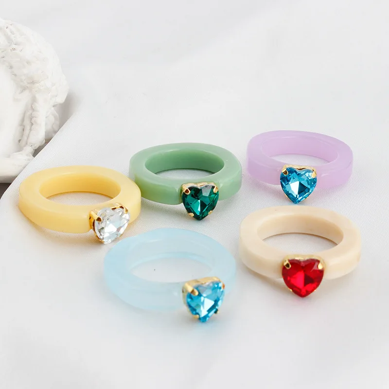 

JUHU 2021 New Resin Ring Heart-shaped Diamond Temperament Personality Stylish Atmosphere Ring, Colorful
