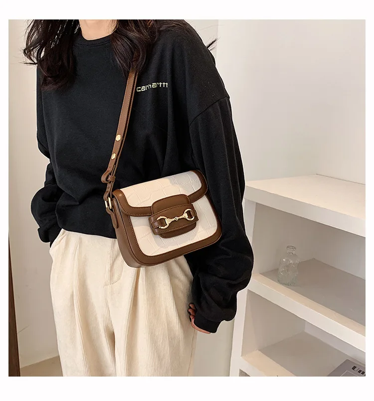 

2021 New simple elegant crocodile button single shoulder bag wholesale girls shopping wallet and phone handbags, 4 colors