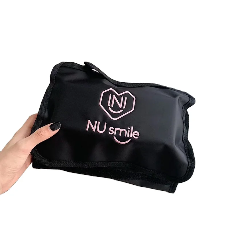 

Black large capacity nylon clamshell portable cosmetic bag foldable toilet bag lazy storage cosmetic bag