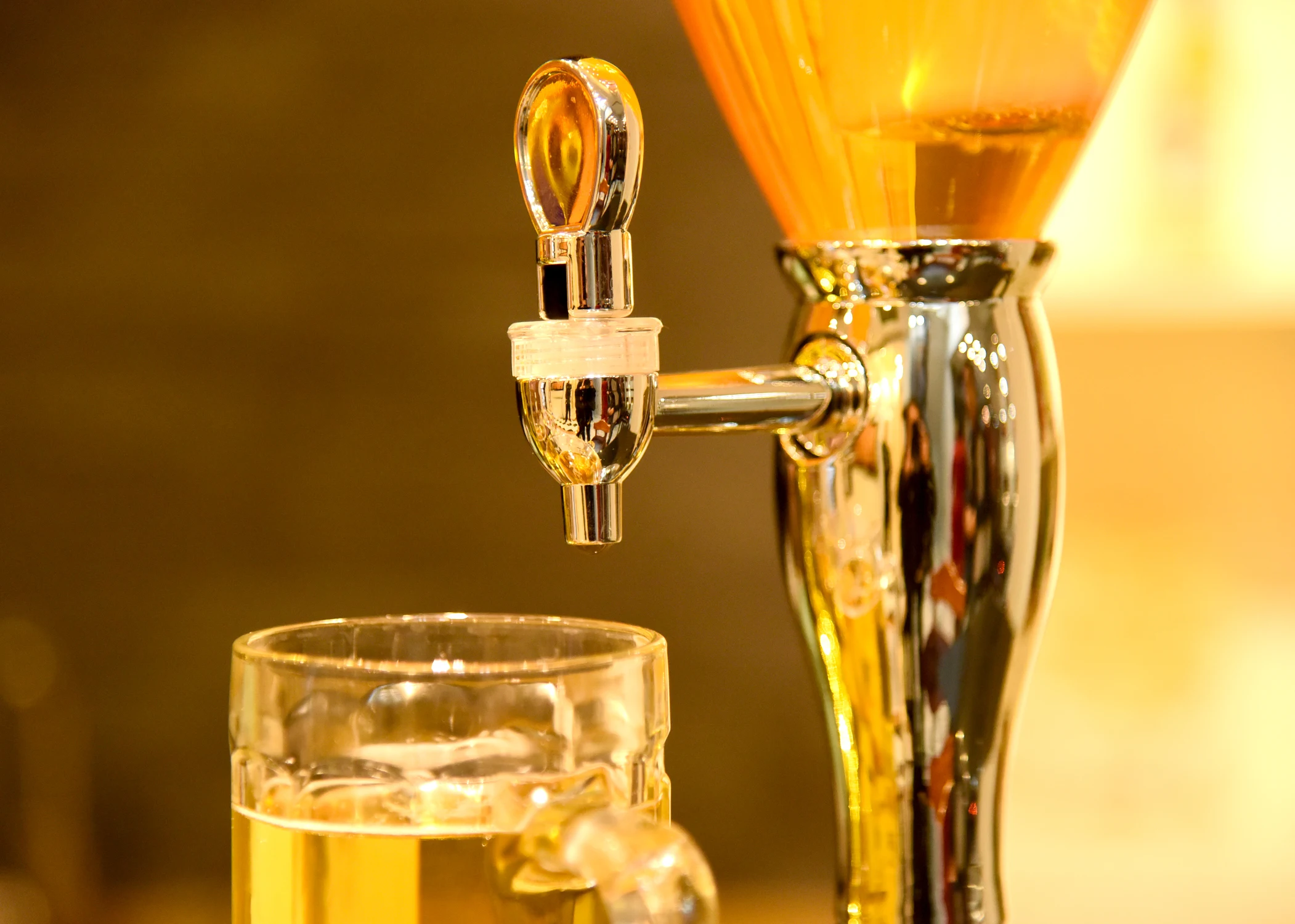 啤酒分配器啤酒塔饮料分配器带冰管