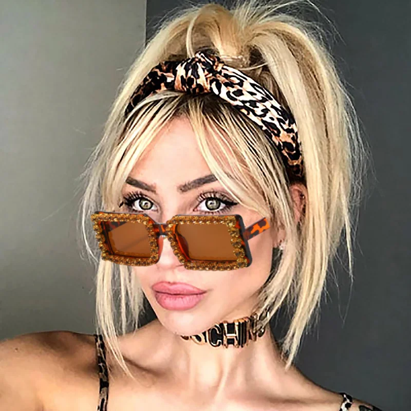 

9202 Cross Irregular Vendors Glasses Custom Shades Women Wholesale Luxury Diamond 2021 Fashion Sunglasses, Picture colors