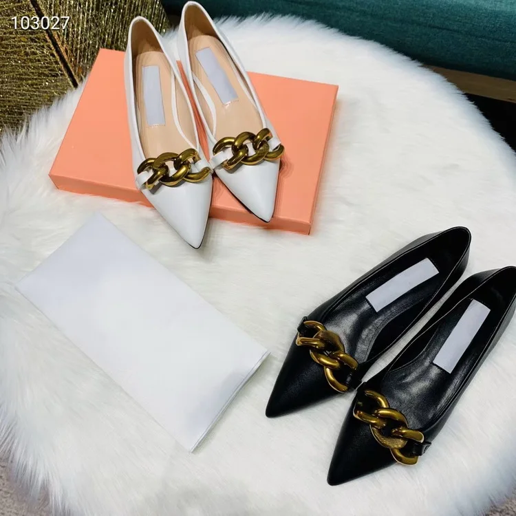 

The 2020 New European station autumn metal chain flat heel shoes women design fashion pointed shallow mouth single flat heel sho