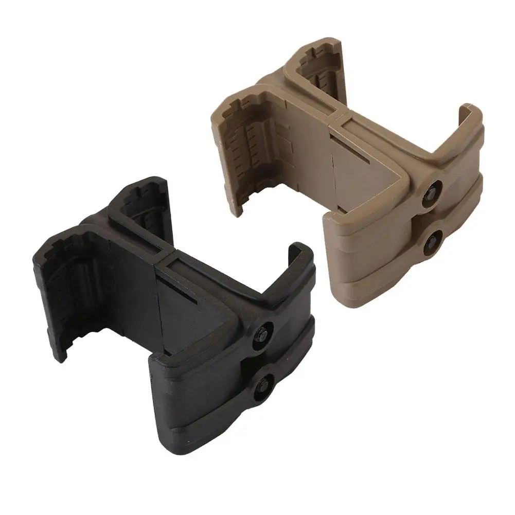 

Magazine Coupler Double ABS Link Clamp Mag Coupler 5.56 x45mm NATO 30/40 Round Magazines, Black