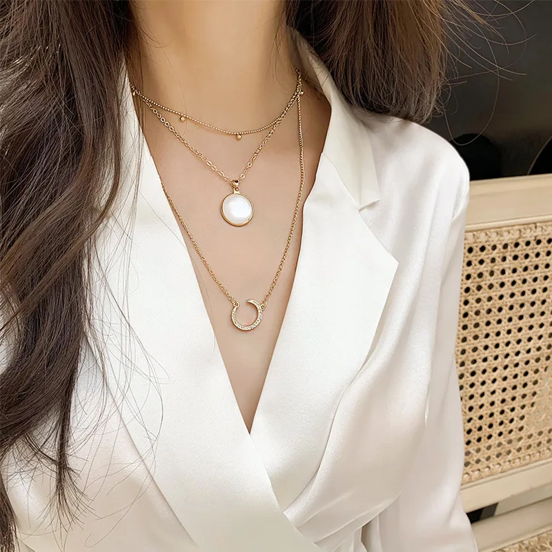 

Korea Multilayer Diamond Moon Opal Pendants Clavicle Chain Necklace Elegant Three Layers Opal Moon Shaped Charm Choker Necklace, Picture shows
