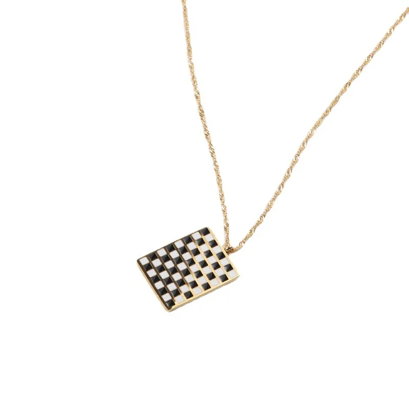 

Jewelry 18K Gold Plated Black and White Rectangle Pendant Necklace Dainty Necklace, Picture shows