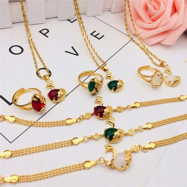 

Gold Jewelry Brass Gold Plated Jewelry Set Red Green White Gemstone Peacockladies Accessories Wholesale