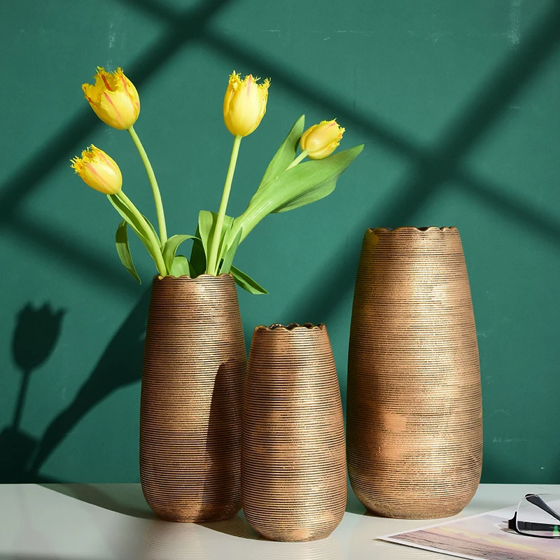 

Wholesale Gold/Silver Modern Textured Ceramic Matt regular Flower Vase For Home Decor Gift Wedding, Gold,sliver