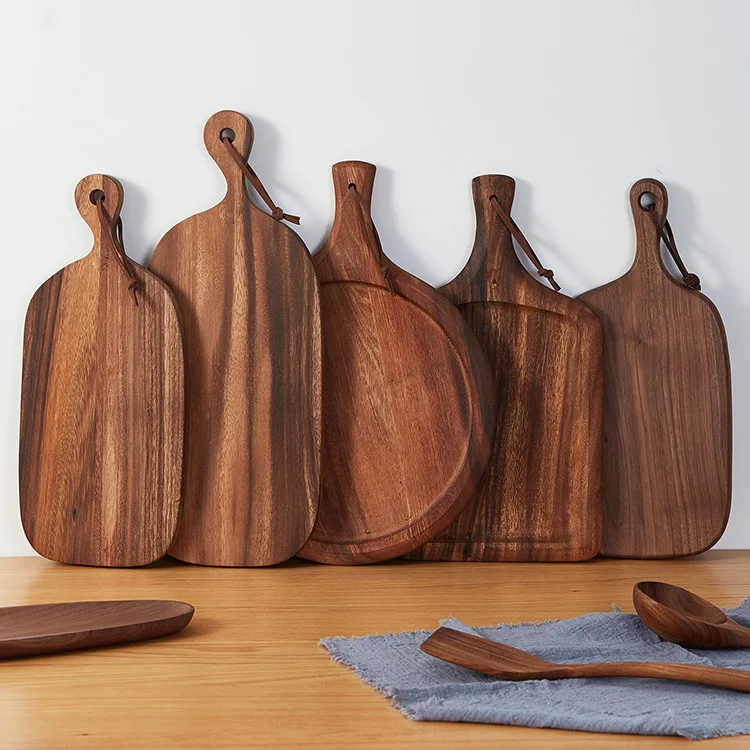 

Wood Walnut pizza board with handle, Natural