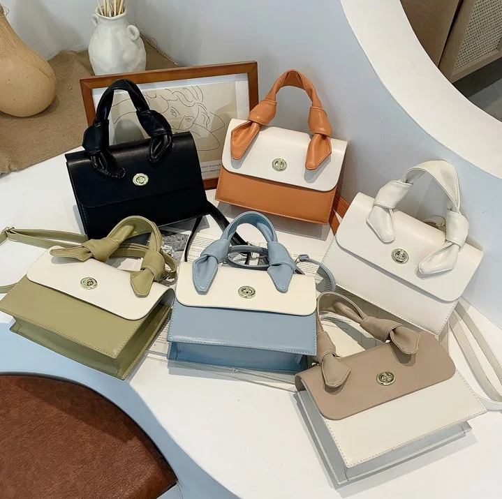 

2021 Factory Hot Sell Women Chain Purses Young Lady Handbags Girls Hand Bags