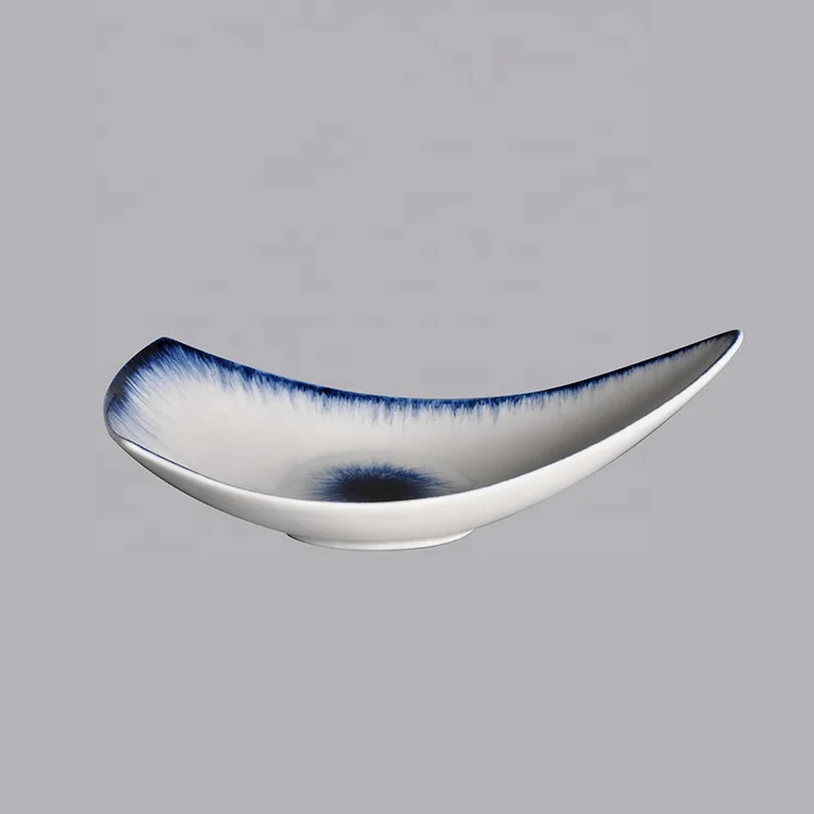dessert dish