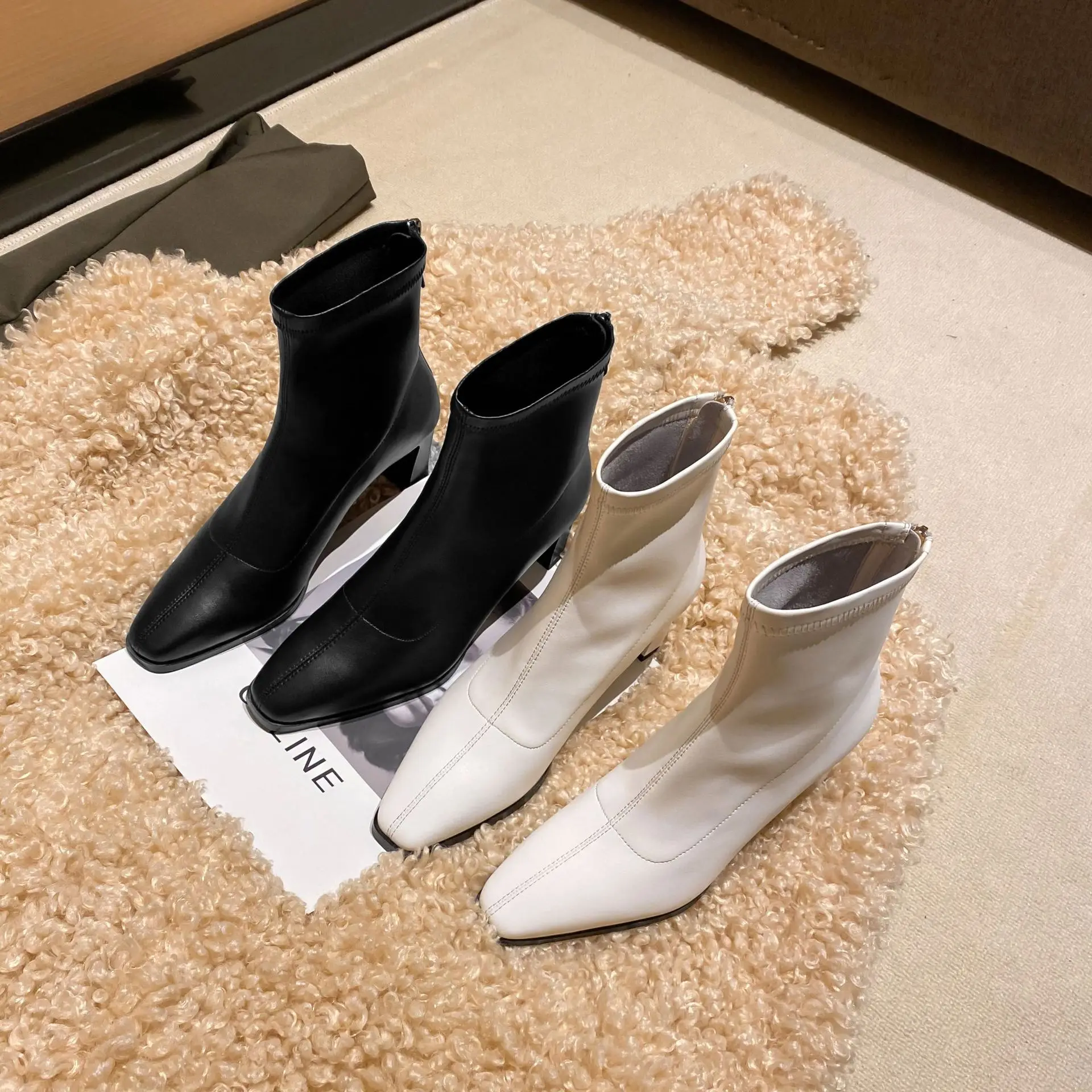 

New fashion small square head cowhide commuter short boots women thick heel boots women's boots, Picture shows