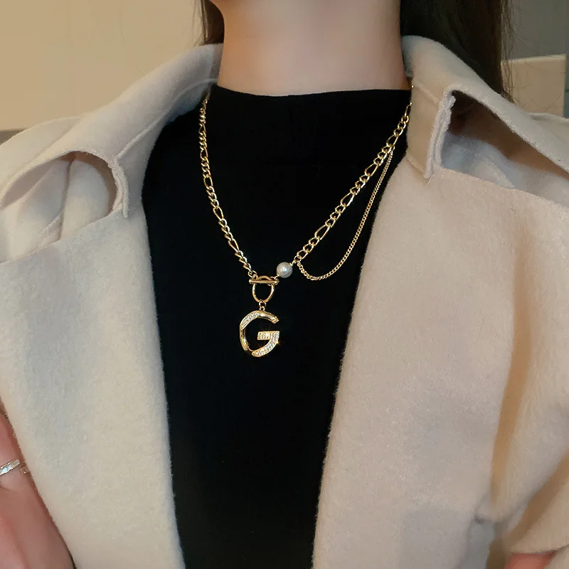 

fashion G crystal letter pendant necklace alphabet