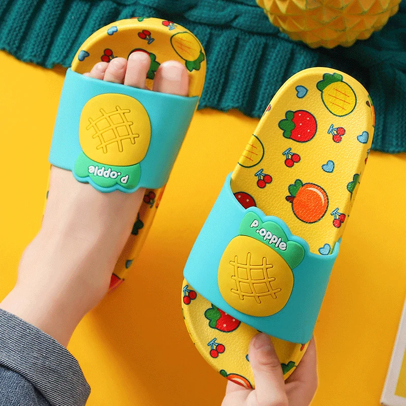 

Fruit pattern children's slippers non-slip beautiful slippers