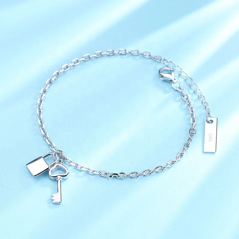 

Fashion S925 Sterling Silver Lock Key Charms Chain Bracelet for Women Girls Silver 925 Jewellery Gift Bracelets Bangles, Customized color