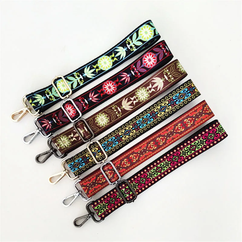 

Meetee B-J220 Colorful Ethnic Style Cumbersome Pattern Wide Shoulder Adjustable Crossbody Bag Long Strap