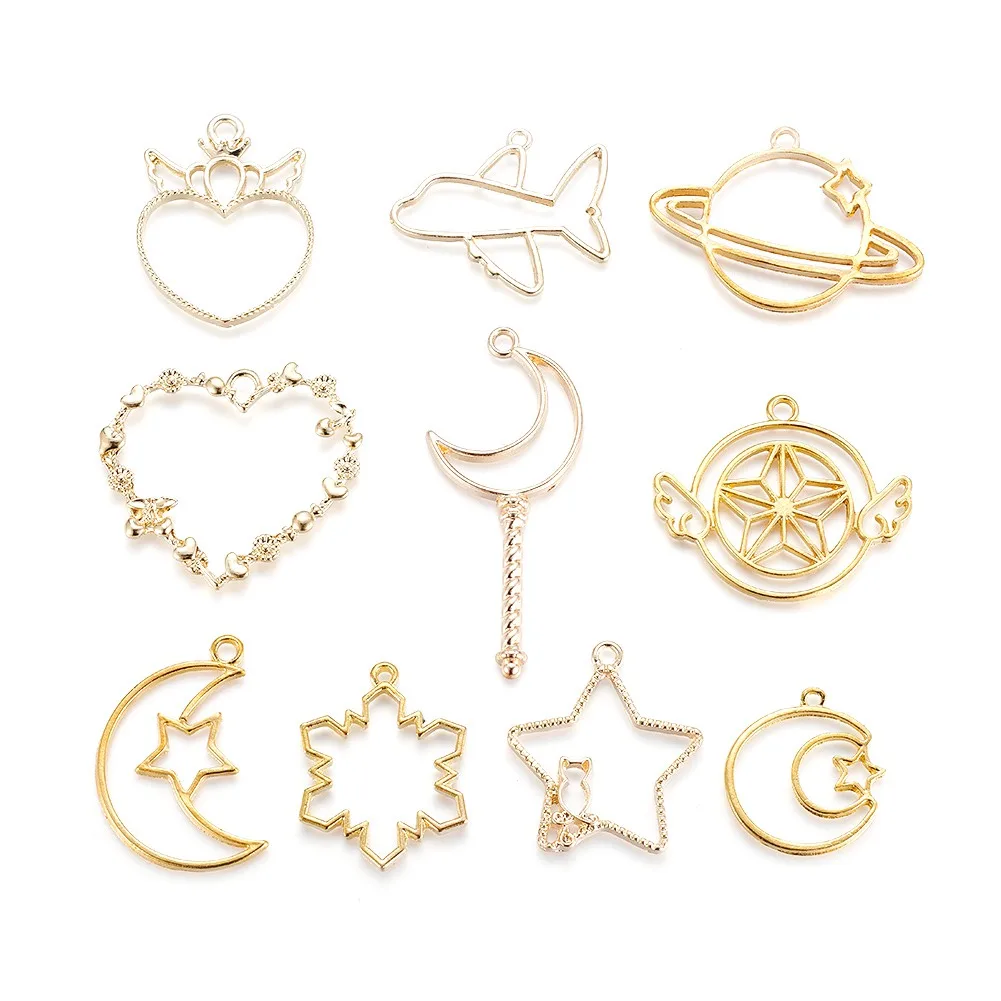 

PandaHall Mixed Shapes Sets Golden Alloy Open Back Bezel Pendants, Gold