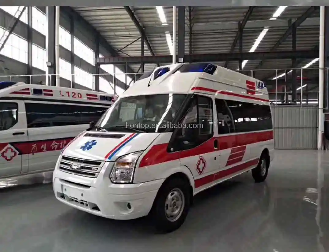 ambulance002.jpg