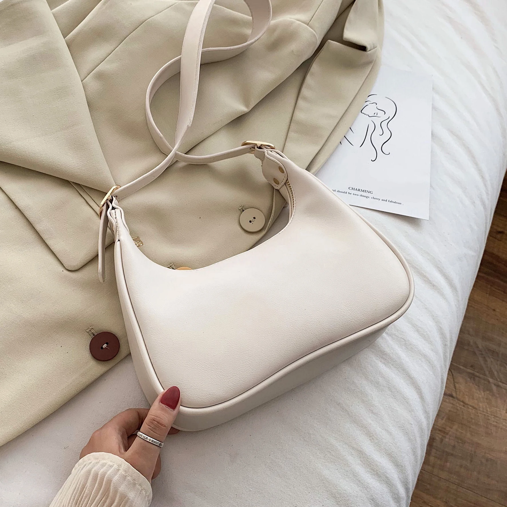 

Fashion Single Small One-shoulder Bag PU Leather Half Moon Handbags for Women 2021