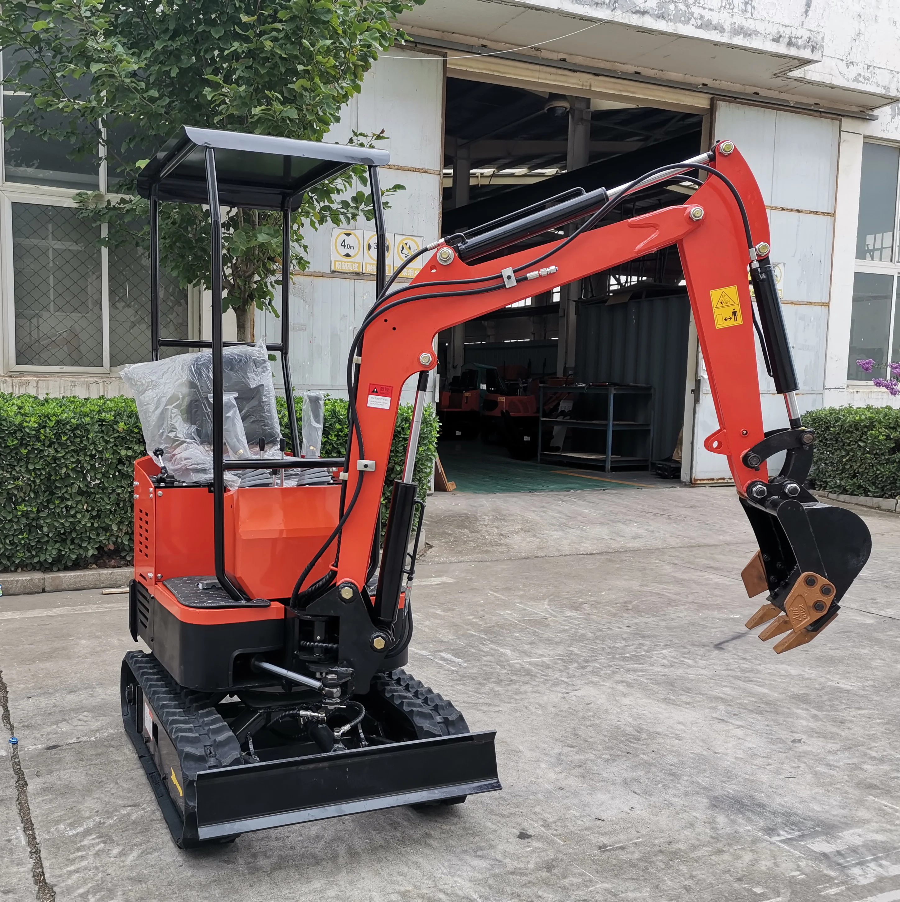 New Excavator Price 0.8 Ton 1 Ton 2 Ton 3 Ton Mini Excavator Digging Hydraulic Small Micro Digger Machine Prices for Sale supplier