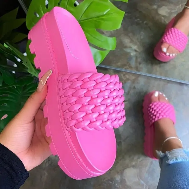 

weave platform shoes 2021 Summer Hot Style Spot High Heel Slides New Flat Shoes Thick Bottom Women Platform Summer Slippers, Picture showns
